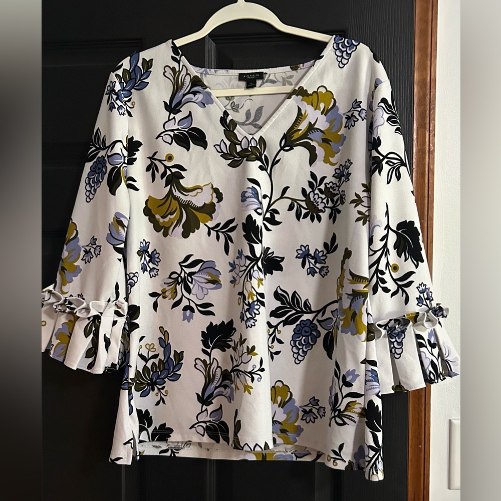 Ann Taylor Floral Bell Sleeve Blouse - White and Blue